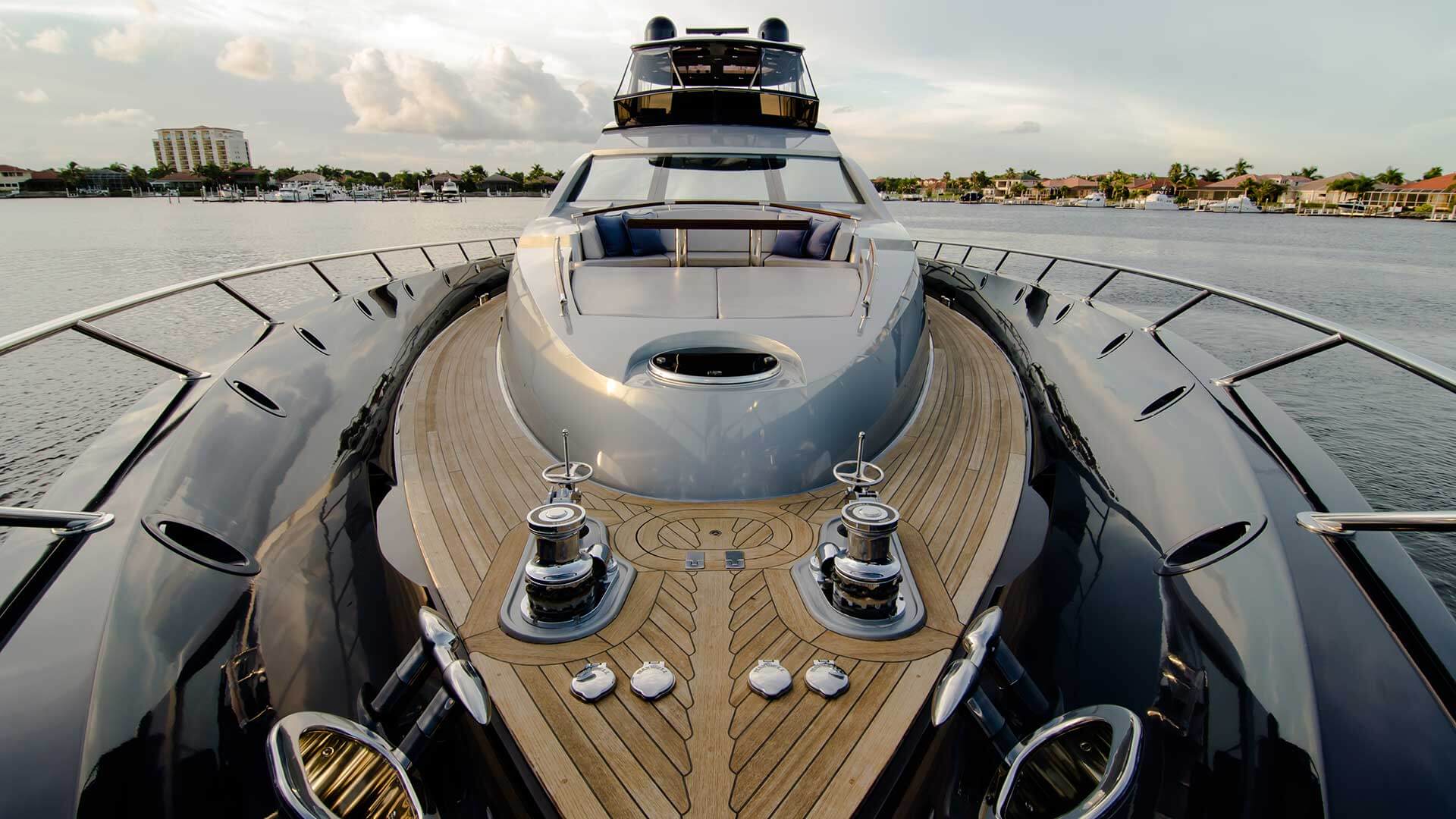 [MOTOR-YACHT-ALGORYTHM]-7429-4.jpg