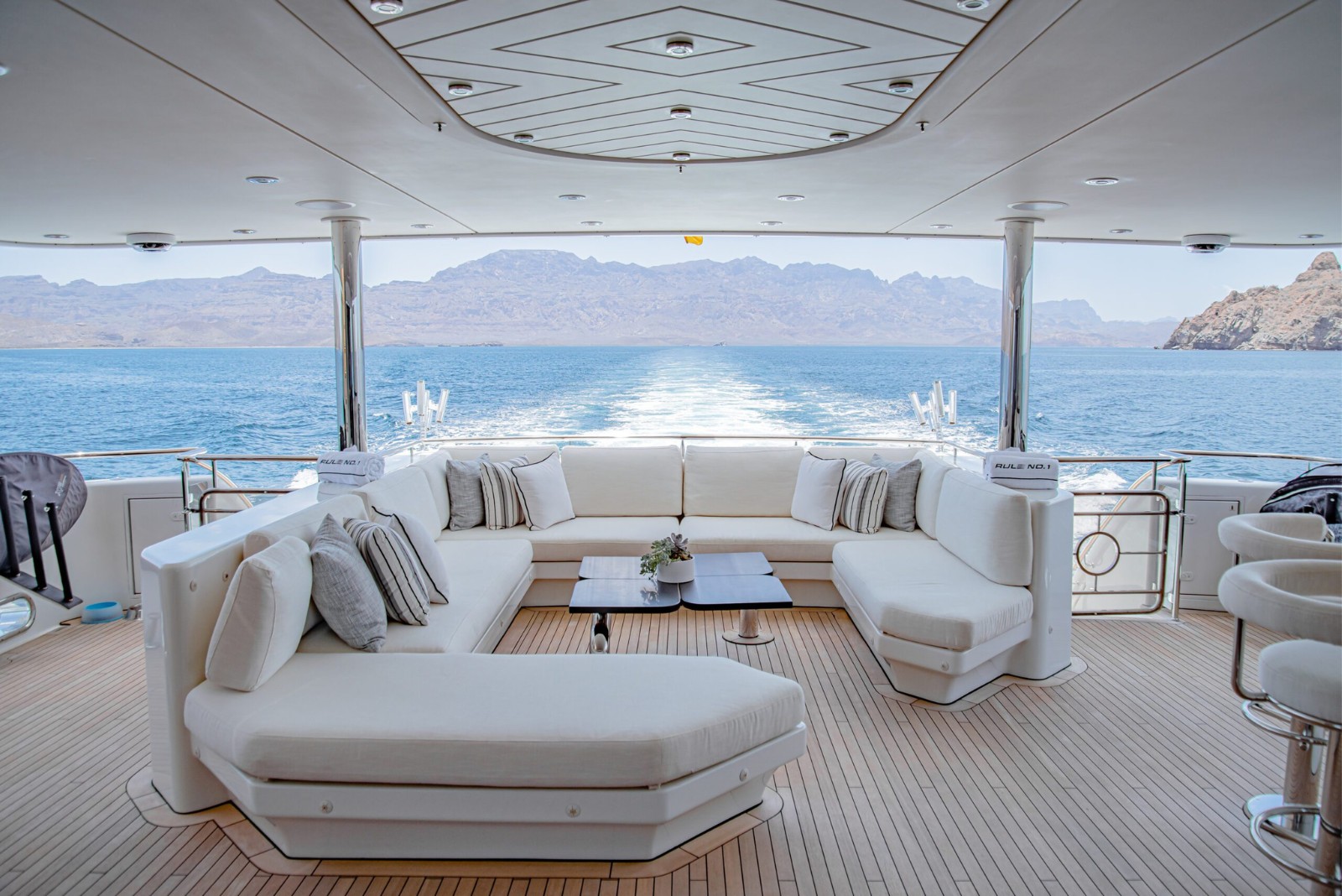 [MOTOR-YACHT-AMARULA-SUN]-7717-1.jpg