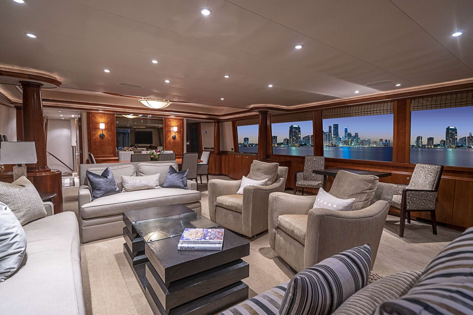 [MOTOR-YACHT-ANGEL-WINGS]-7802-10.jpg