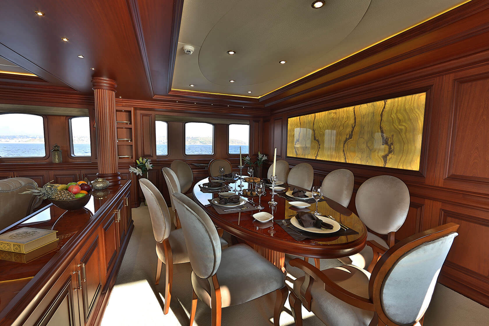 [MOTOR-YACHT-BILGIN--CLASSIC]-7524-7.jpg