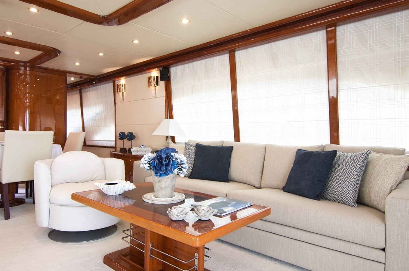 [MOTOR-YACHT-DREAM-B]-7650-3.jpg