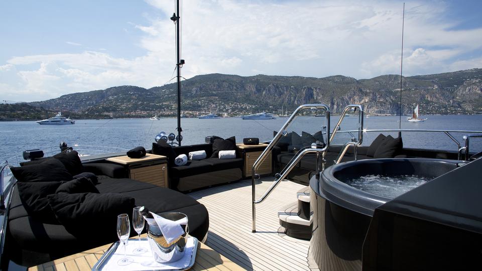 [MOTOR-YACHT-GRIFFIN]-7827-8.jpg