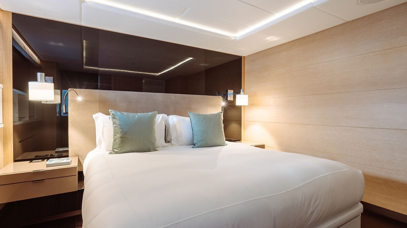 [MOTOR-YACHT-HULL-C]-7974-19.jpg