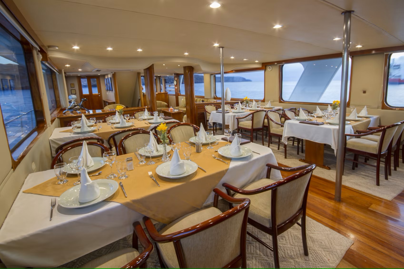 [MOTOR-YACHT-INTEGRITY]-7432-2.jpg