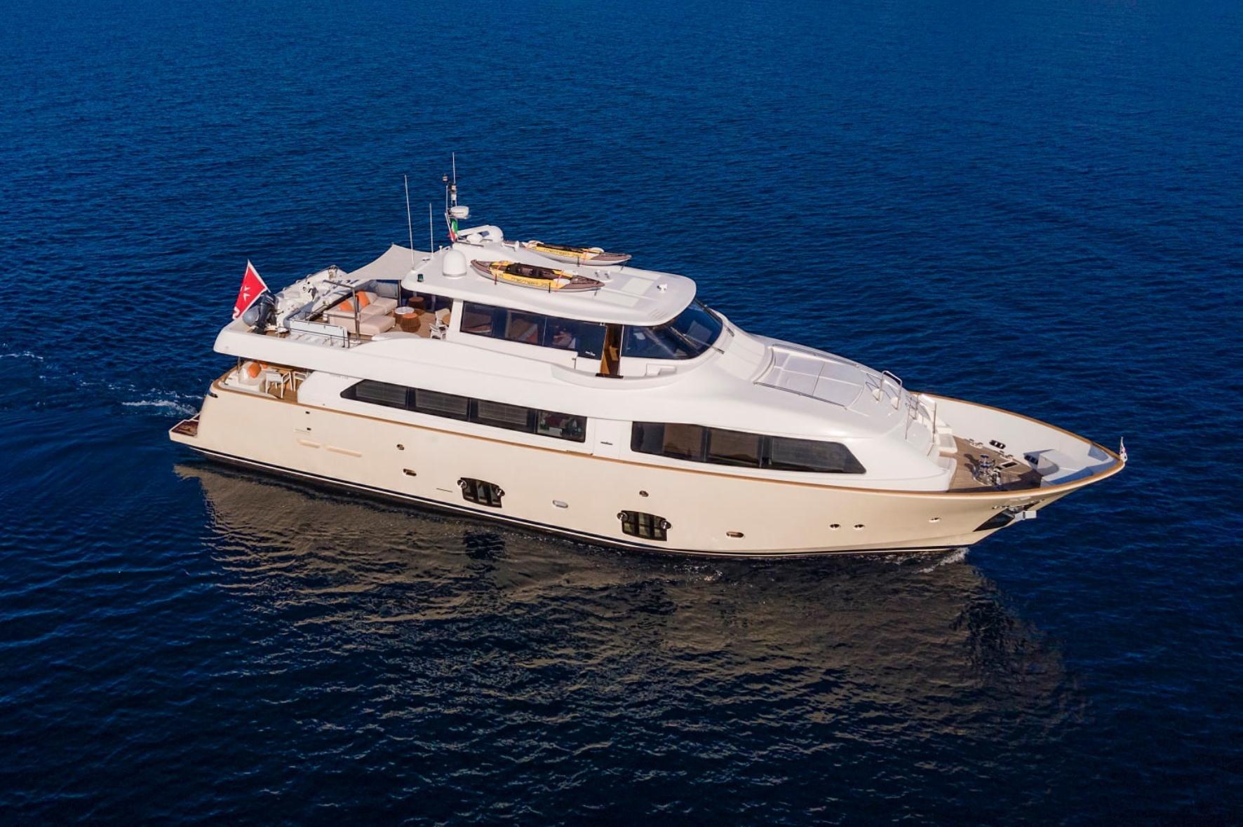 [MOTOR-YACHT-MALVASIA]-7504-3.jpg
