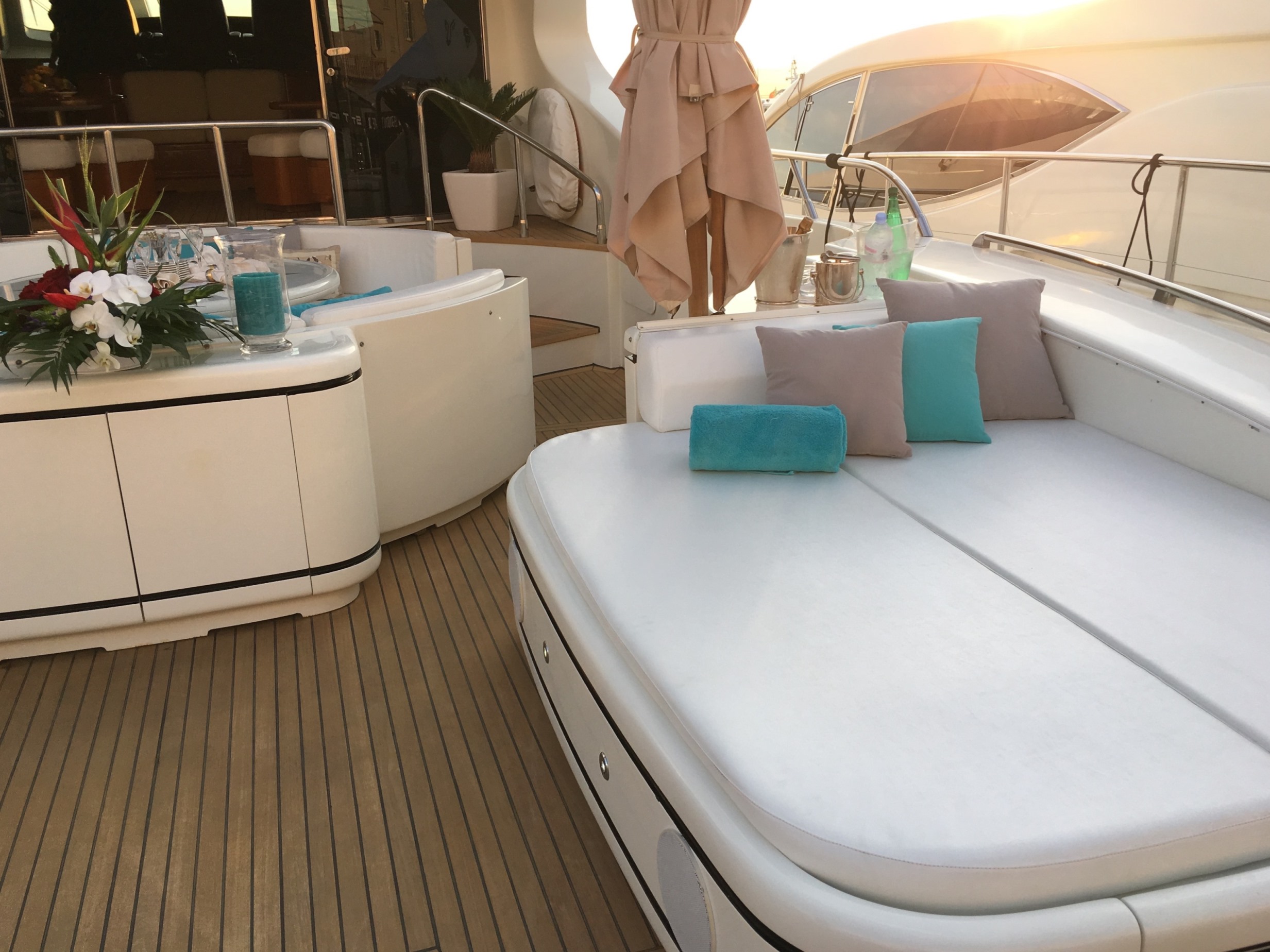 [MOTOR-YACHT-NEGARA]-7644-4.jpg