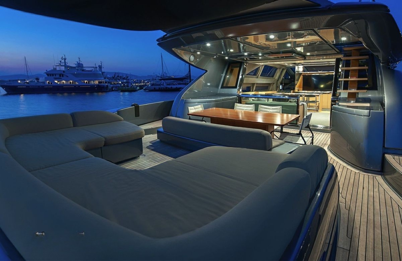 [MOTOR-YACHT-RHINO]-7506-2.jpg