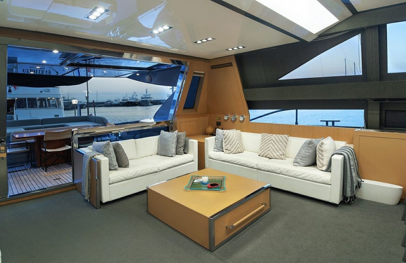 [MOTOR-YACHT-RHINO]-7506-5.jpg
