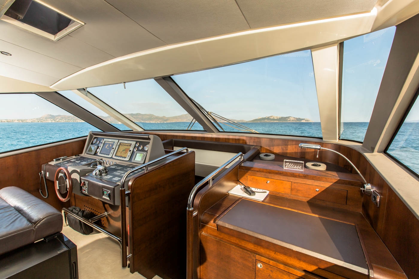 [MOTOR-YACHT-ULISSE-ULYSSE]-7398-9.jpg