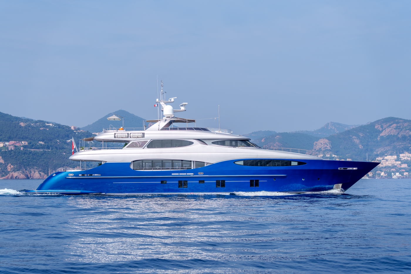 [MOTOR-YACHT-VULCAN]-7683-24.jpg