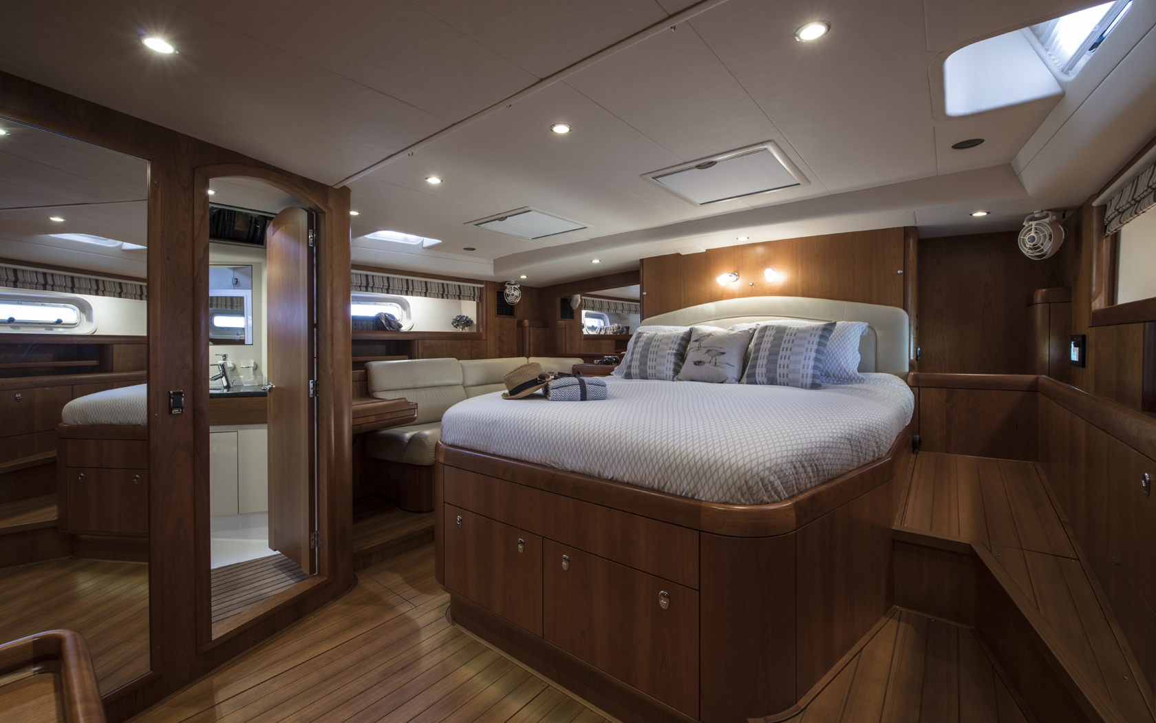 [SAILING-YACHT-OOFLE-DUST]-7892-7.jpg