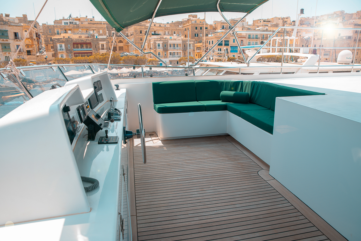 [YACHT-VOYAGER]-7678-3.jpg