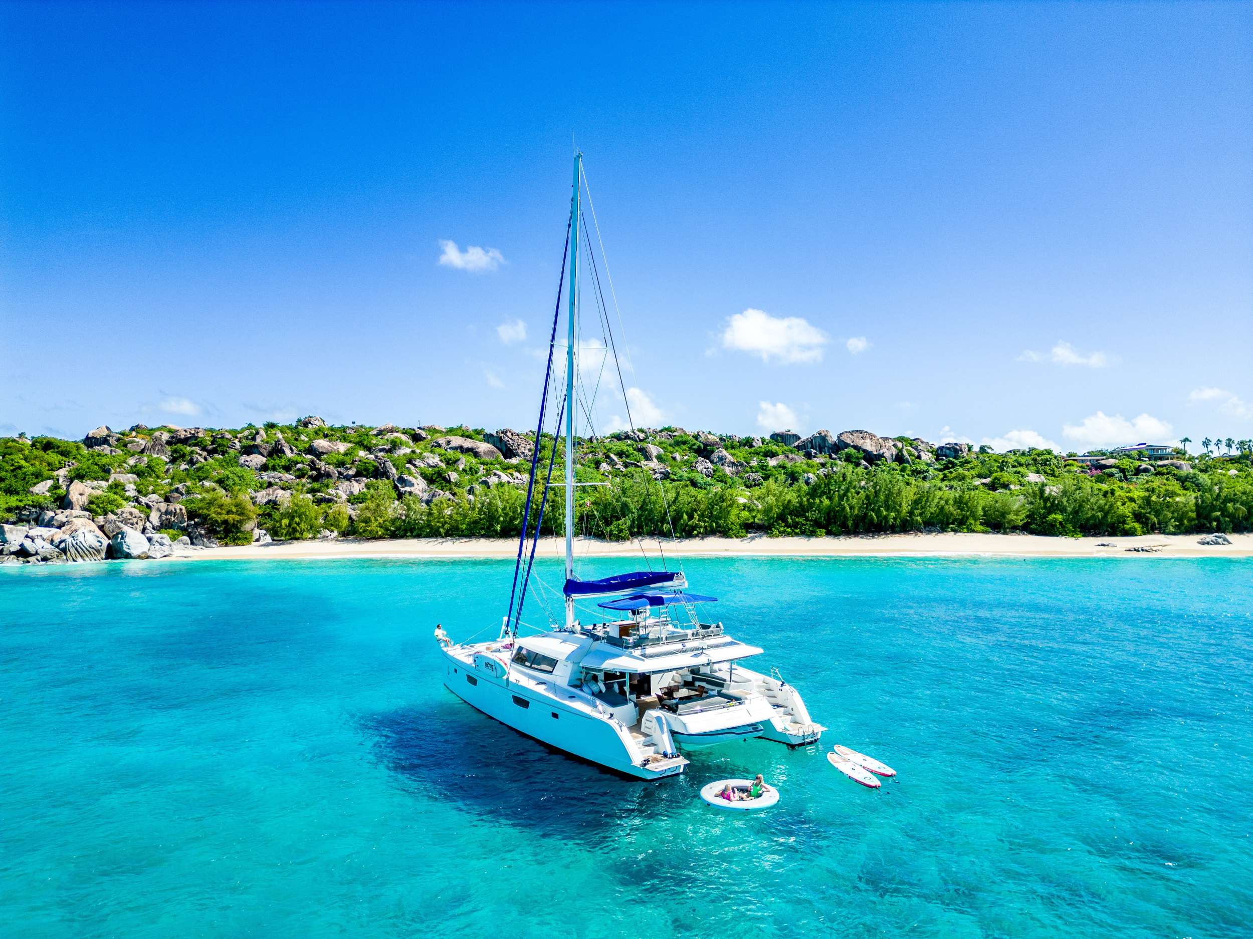 101 Sailing catamaran TRUE STORY.jpg