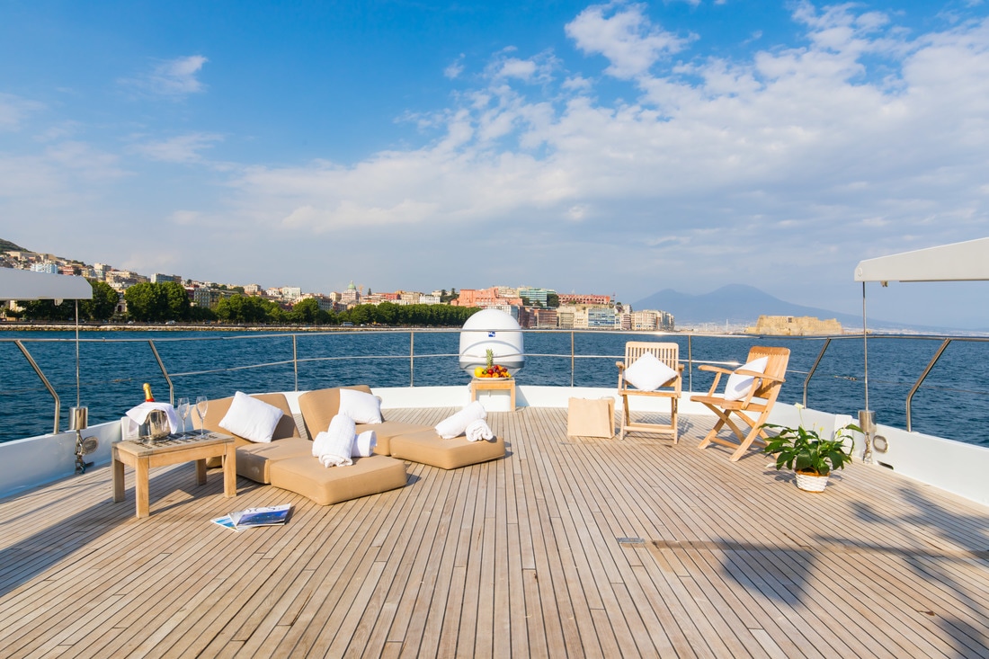 202 Sun beds on Sun deck.jpg