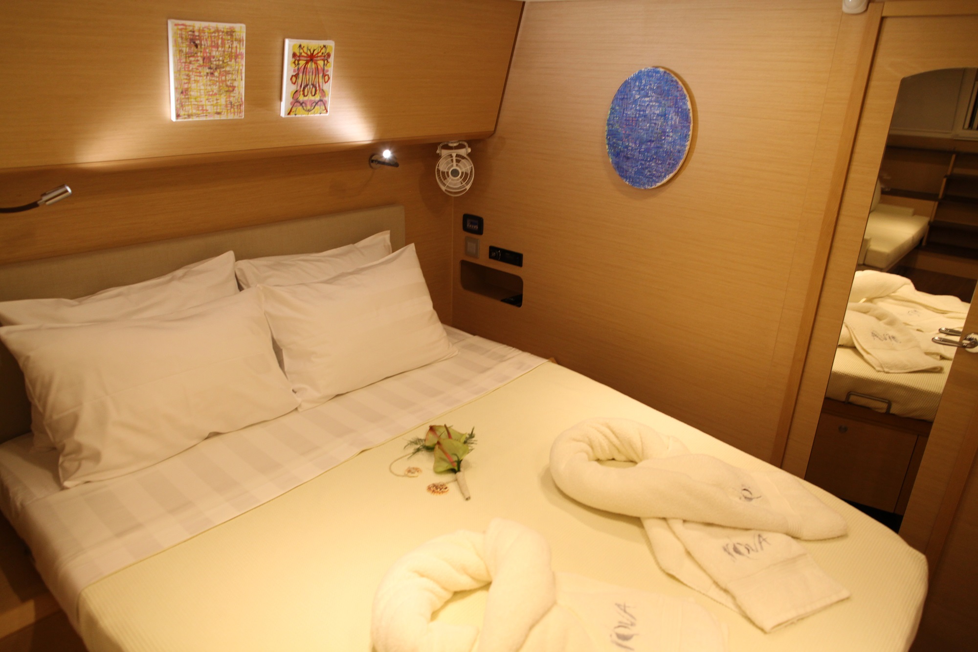 402 Master cabin.jpg