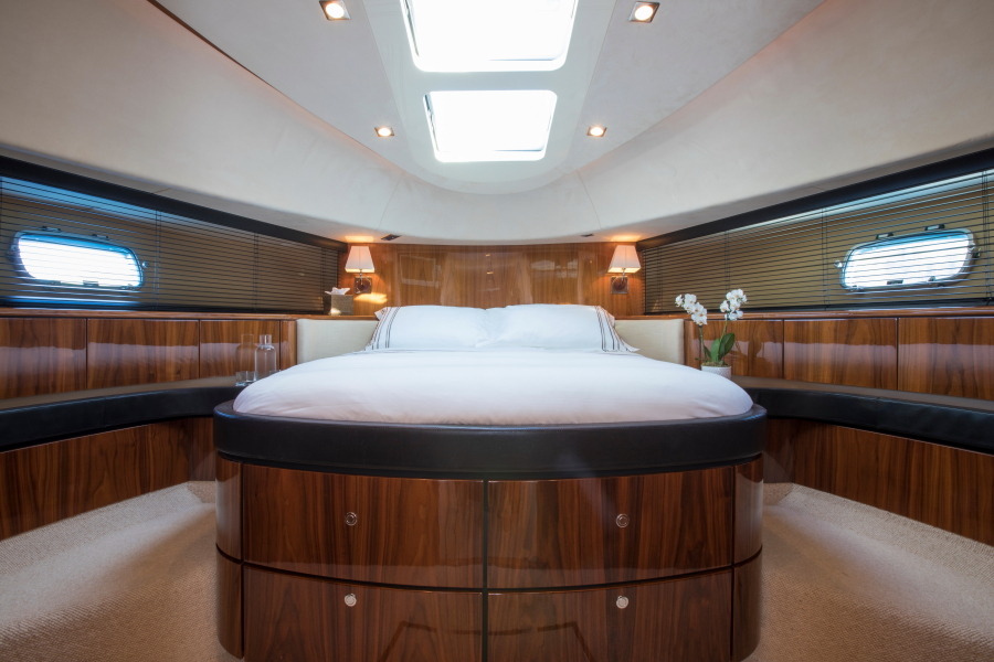 404 VIP suite.jpg