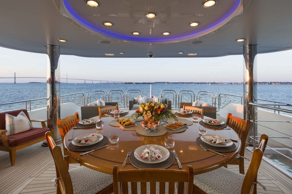 Alfresco dining area  00004.jpg
