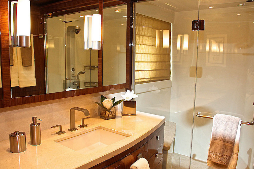 Bathroom00001.jpg