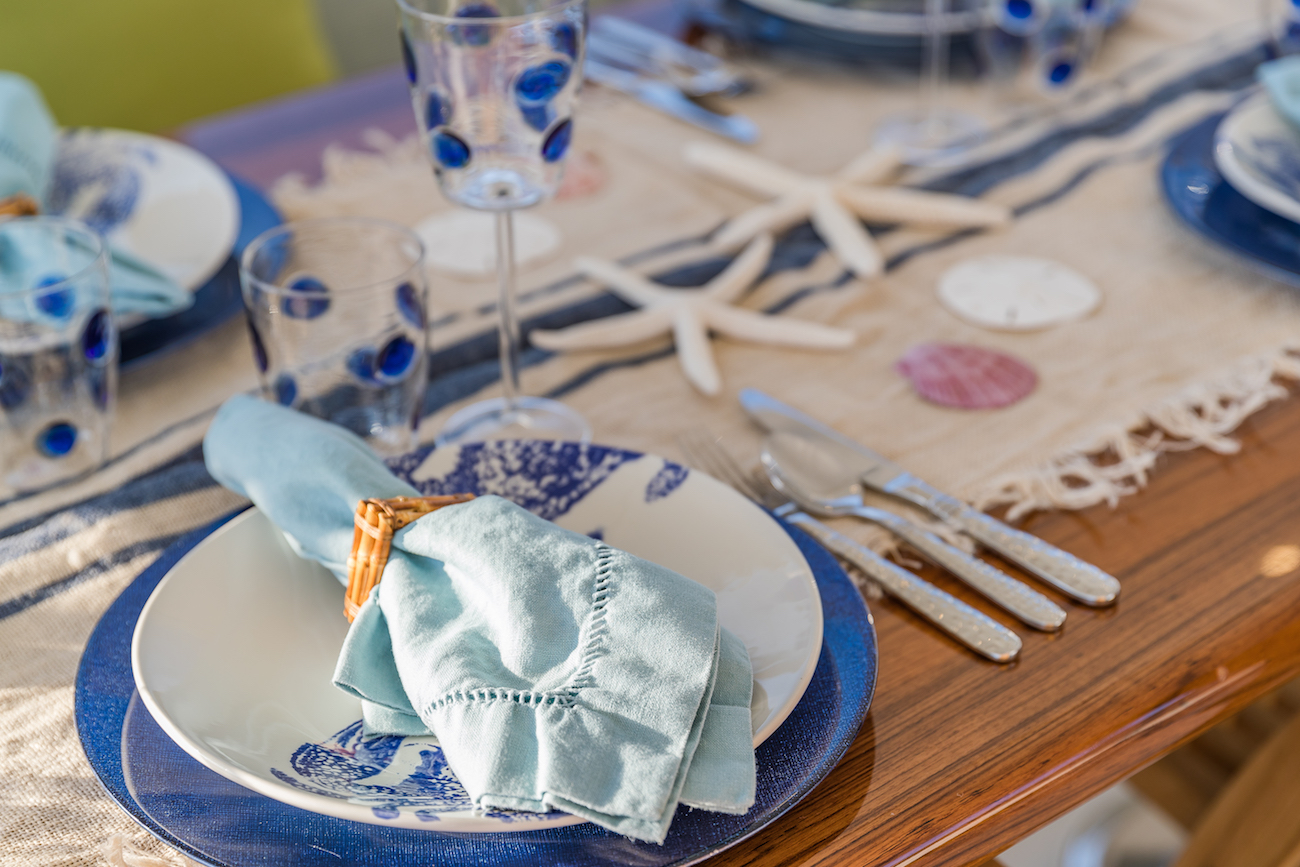 Dining set up.jpg