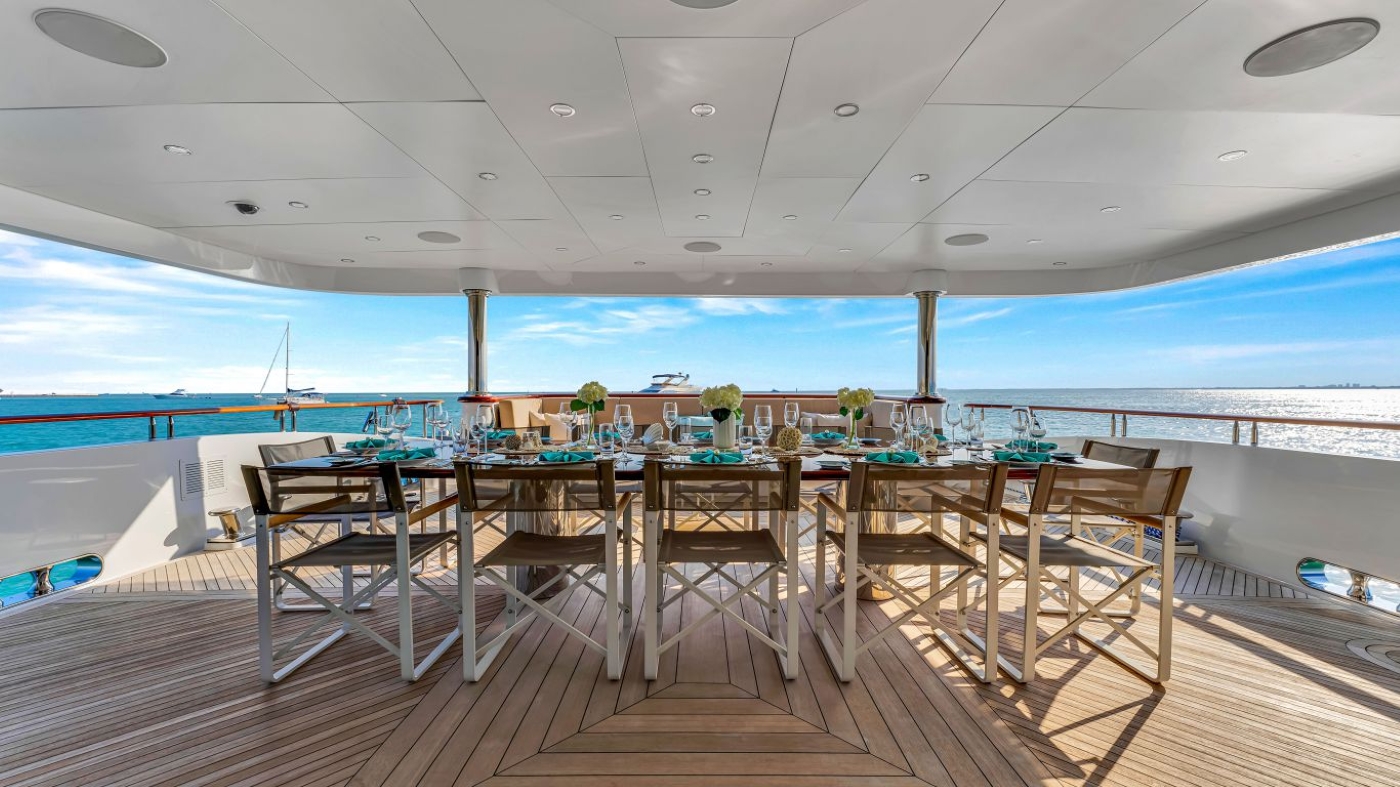 Exterior Dining area with sea views 01.jpg