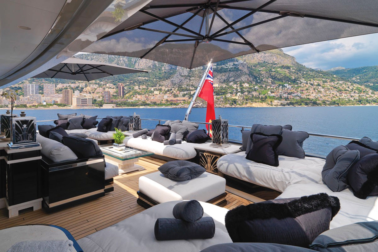 Exterior living spaces  00007.jpg