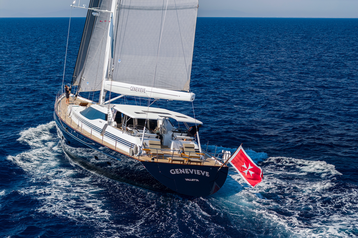 Genevieve © YachtShot H126.jpg