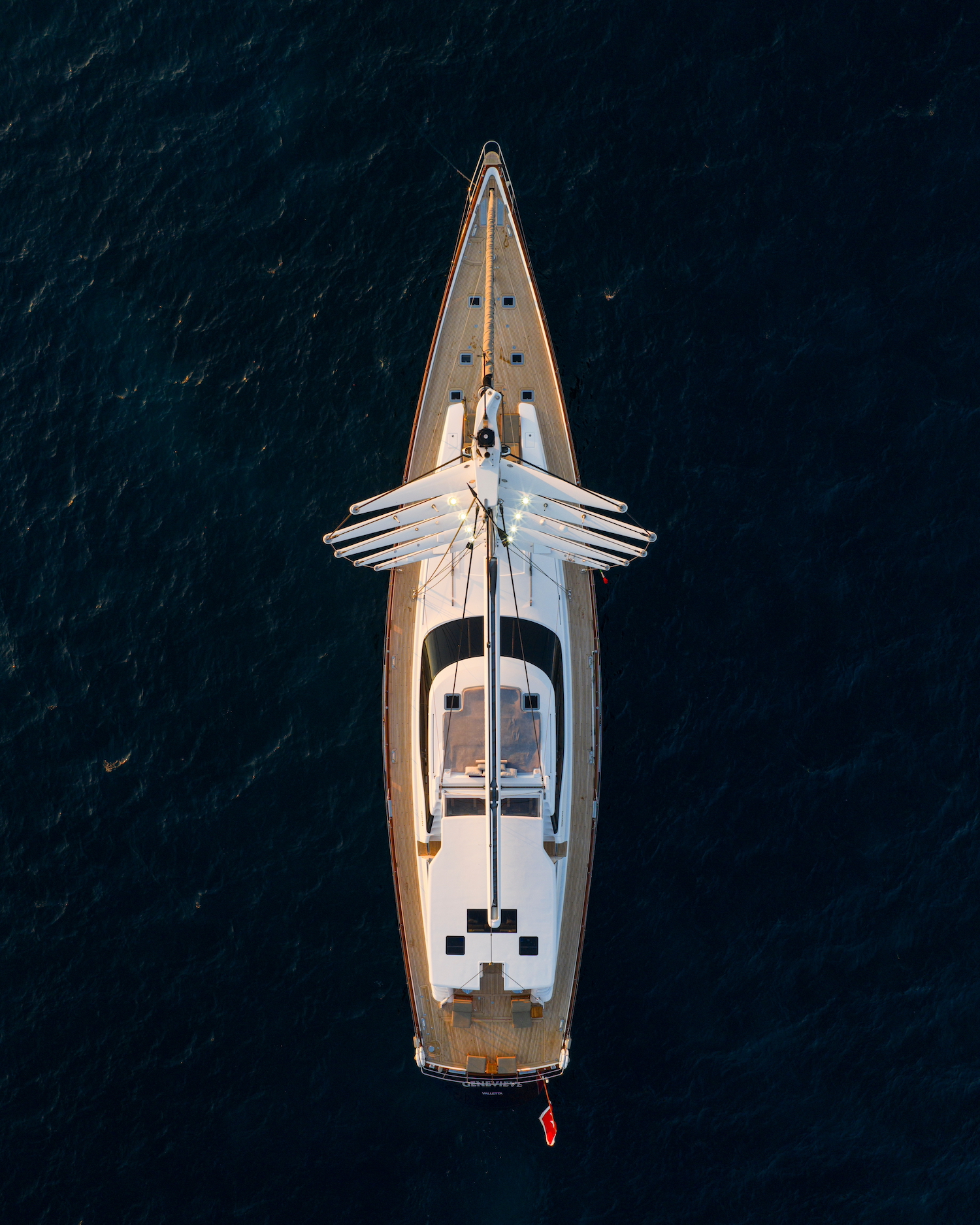 Genevieve © YachtShot H152.jpg