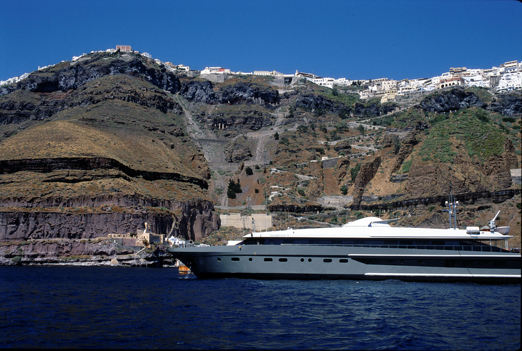 HARMONY_G_Santorini.jpg
