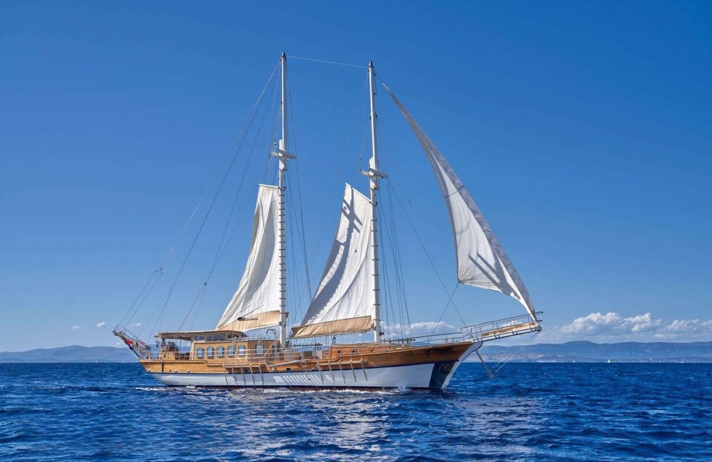 Luxury Superyacht LIBRA.jpg