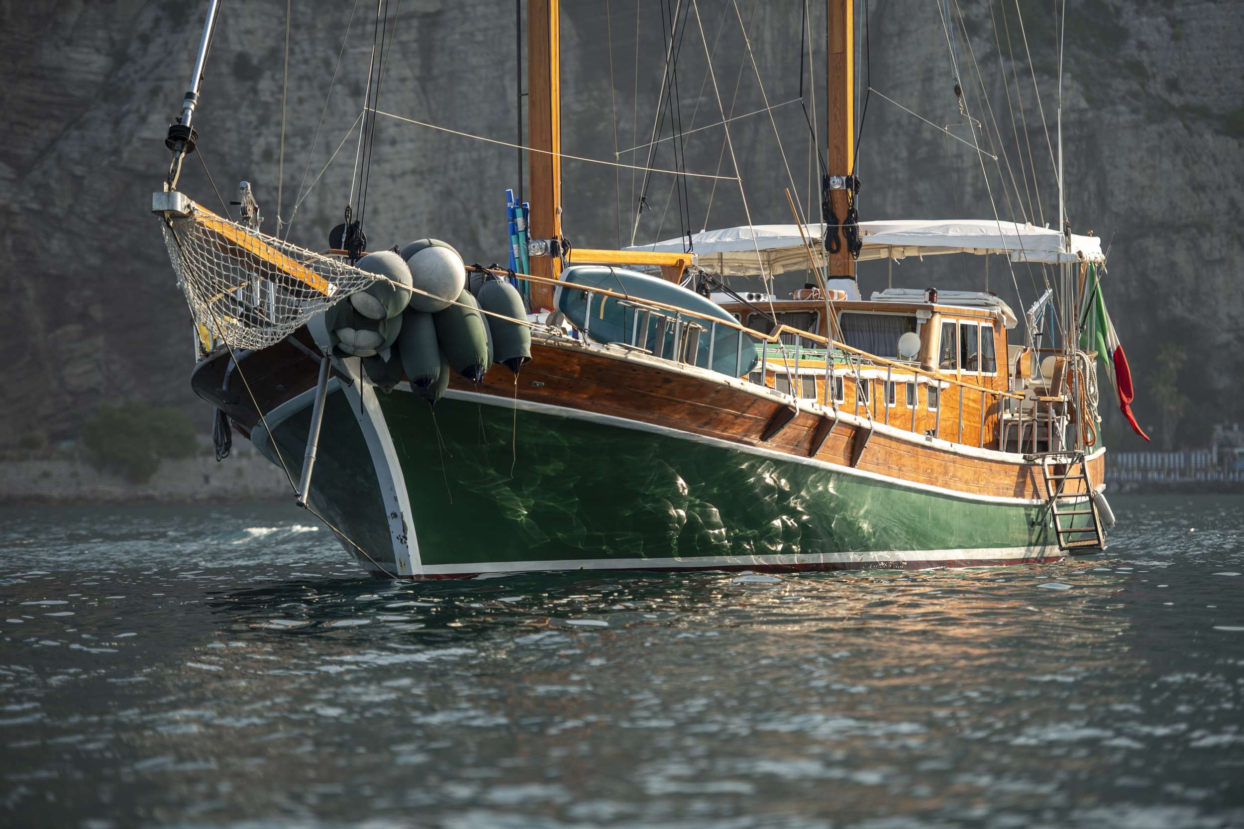 Maria Giovanna yacht.jpg