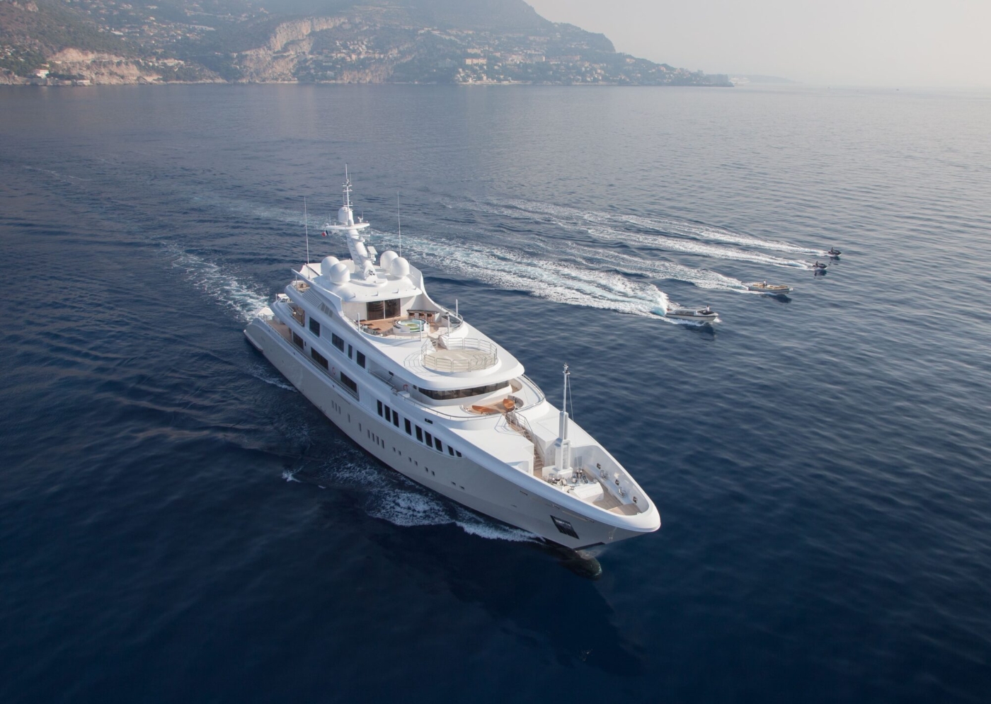 Motor Yacht PLAN B.jpg