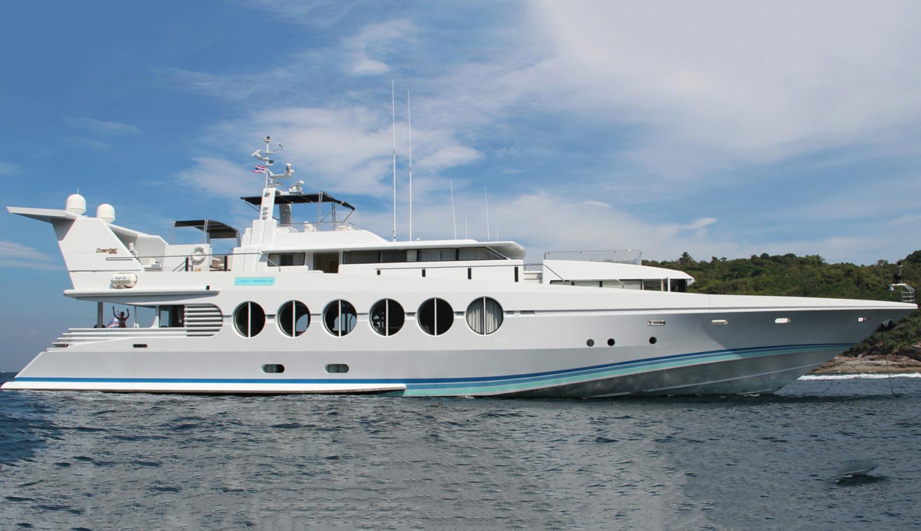Oceanfast Lady Arraya.jpg