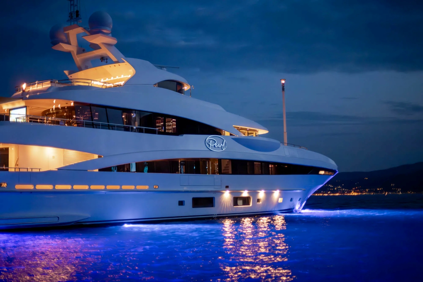Profile 02.jpg