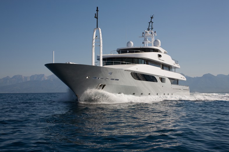 Rossinavi superyacht.jpg