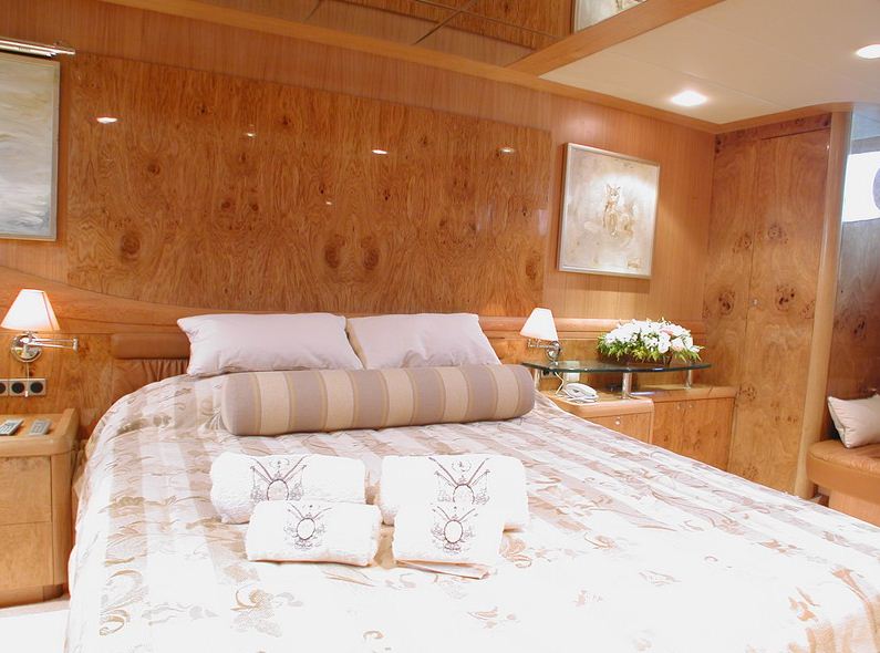 SUHEYLA-SULTAN-Double-Cabin.jpg