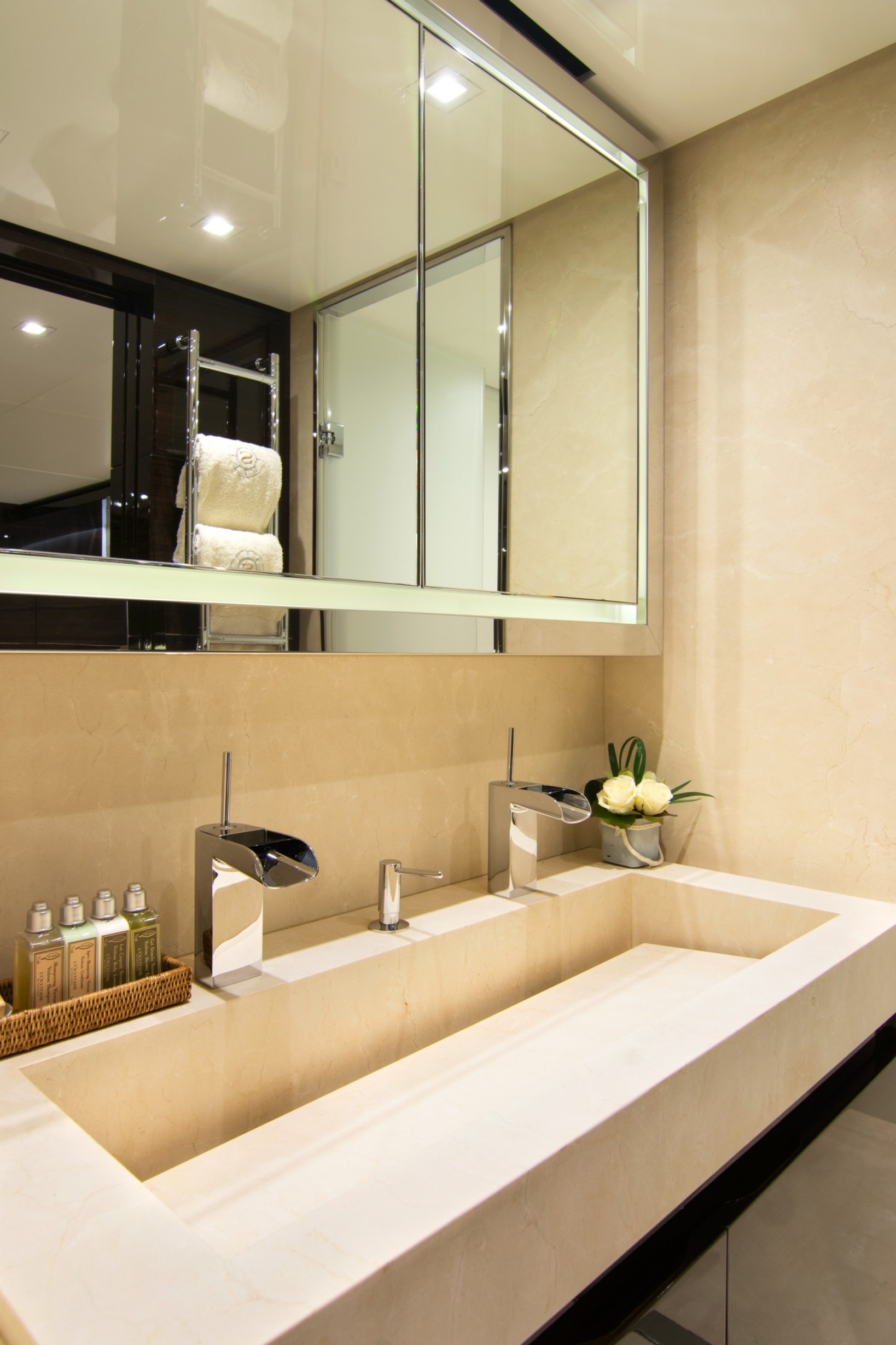 VIP ensuite.jpg