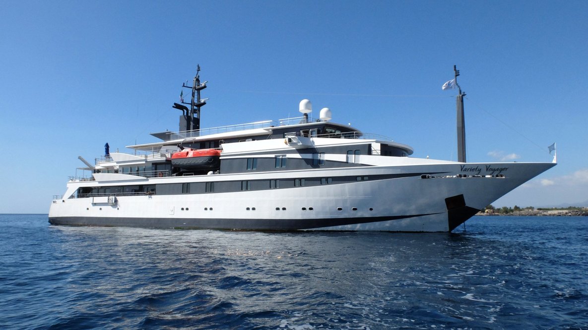 Variety Voyager starboard profile.jpg