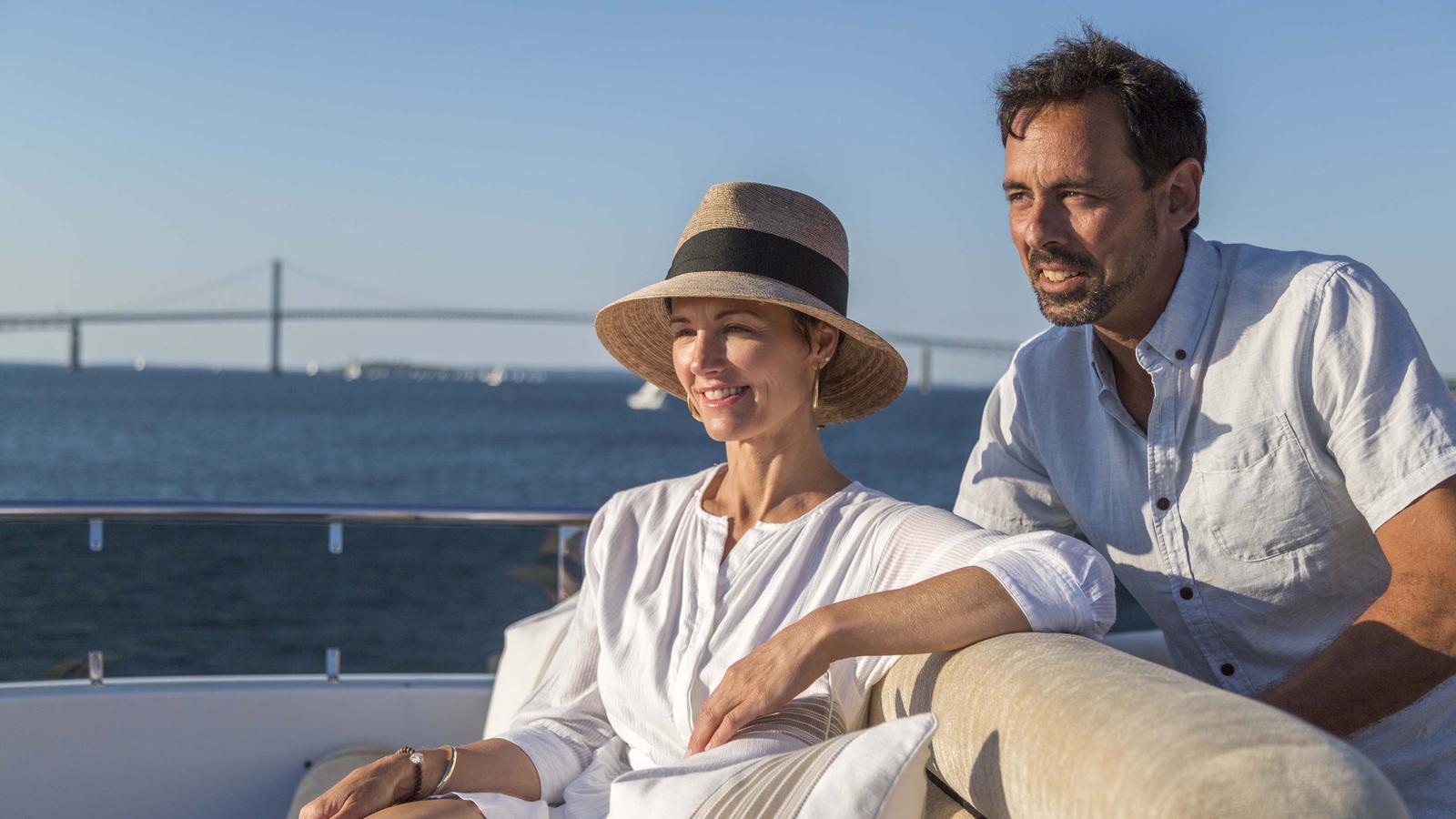 Yacht charter vacation 00002.jpg