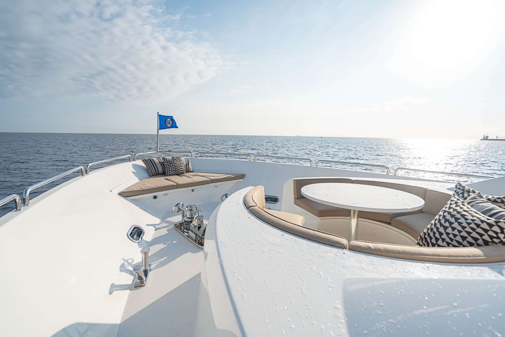 bow seating.jpg
