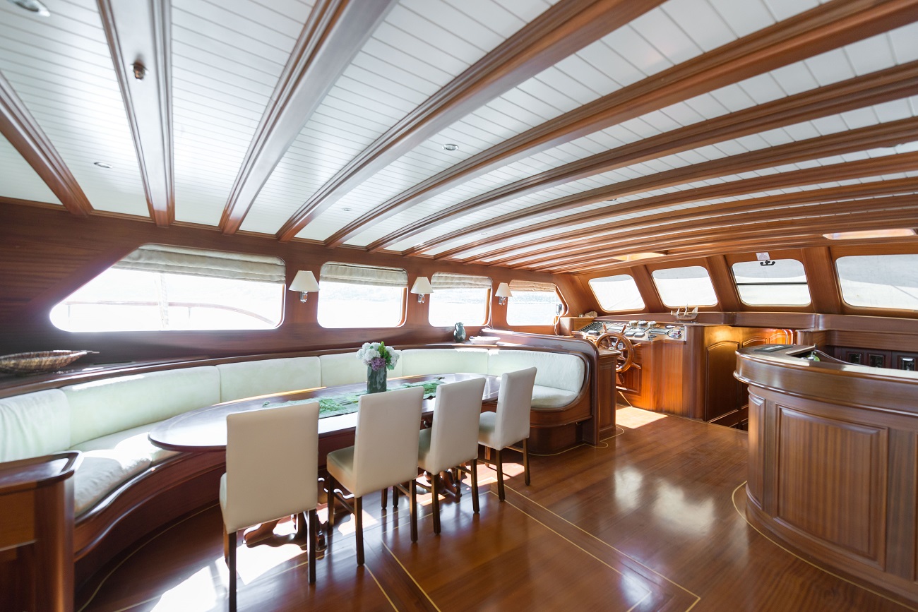 dining area  .jpg