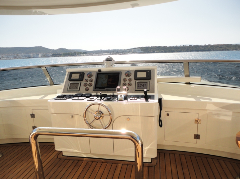 flybridge.jpg
