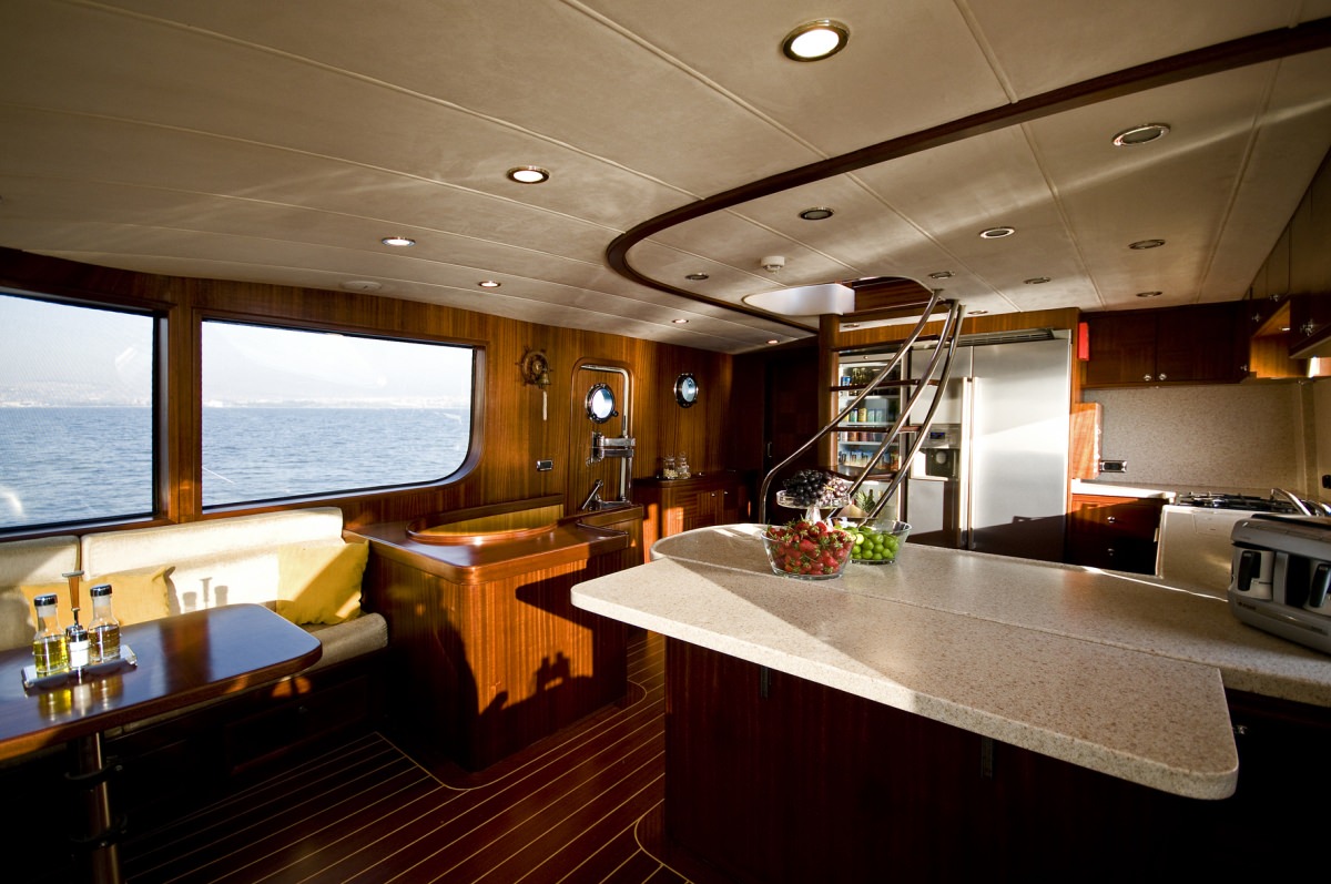 interior.jpg