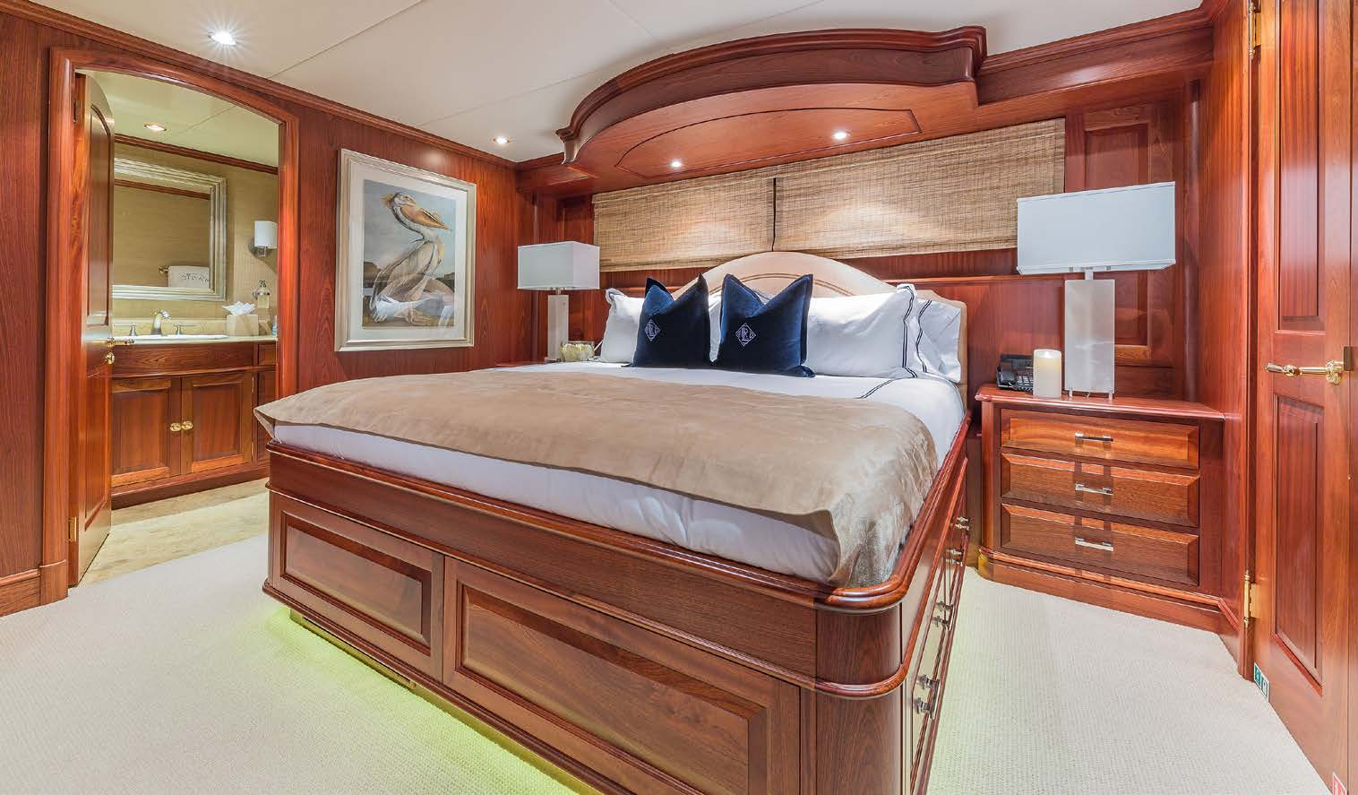 lower deck king stateroom.png