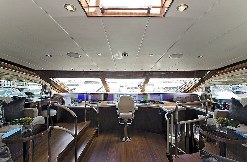 pilothouse 093.jpg