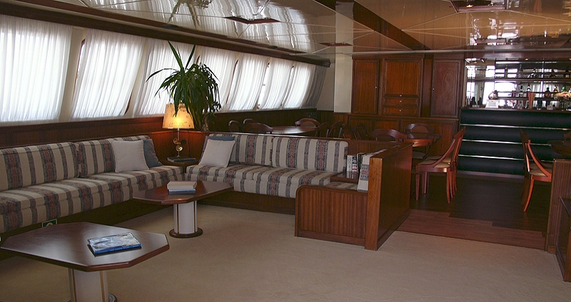salon area.jpg