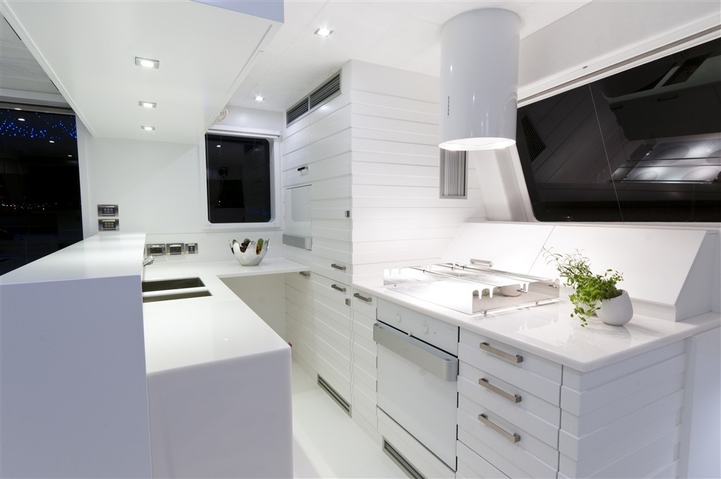 [18m-Yacht-ALL-VIEW]-8285-155.jpg