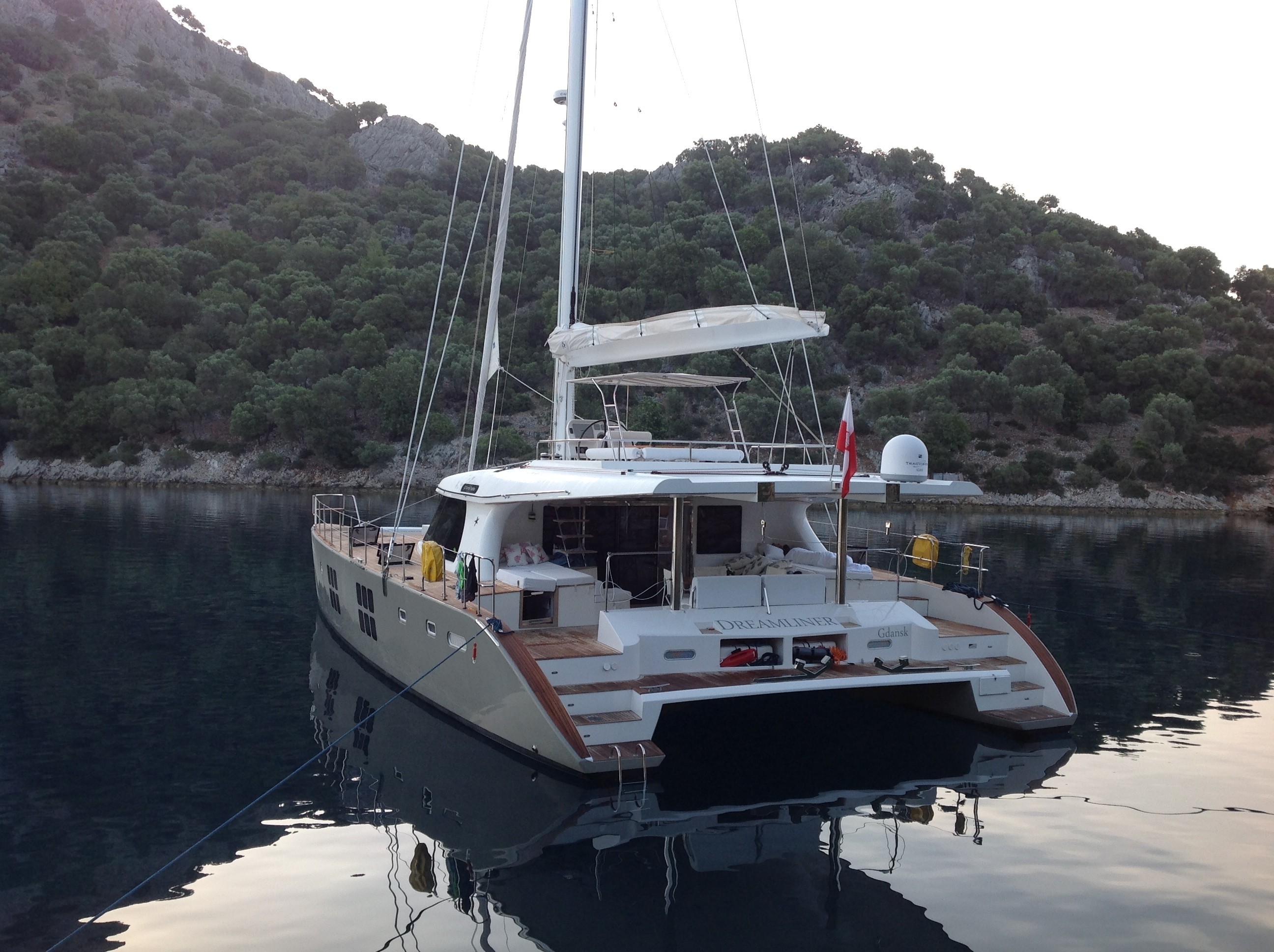 [18m-Yacht-ALL-VIEW]-8285-19.jpg