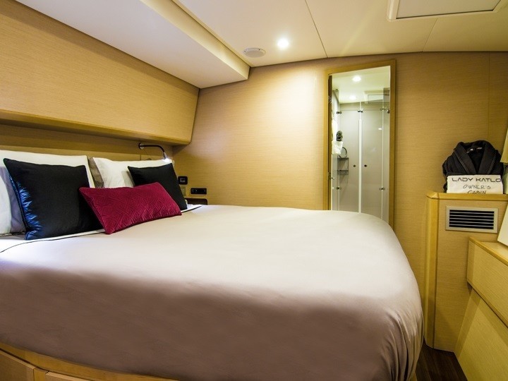 [18m-Yacht-LADY-KATLO]-8770-208.jpg