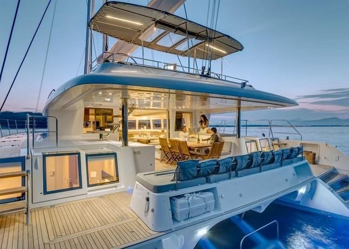 [19m-Yacht-ENIGMA]-8672-131.jpg