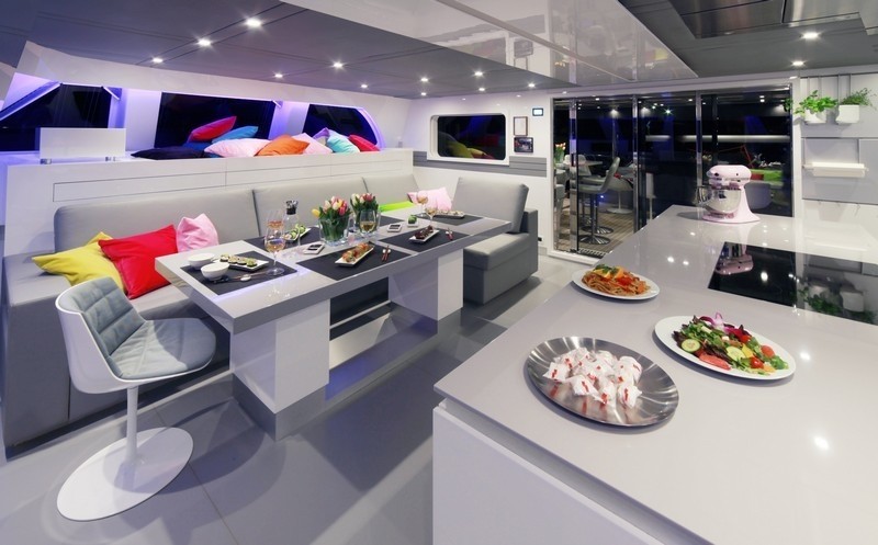 [21m-Yacht-MAVERICK]-8286-168.jpg